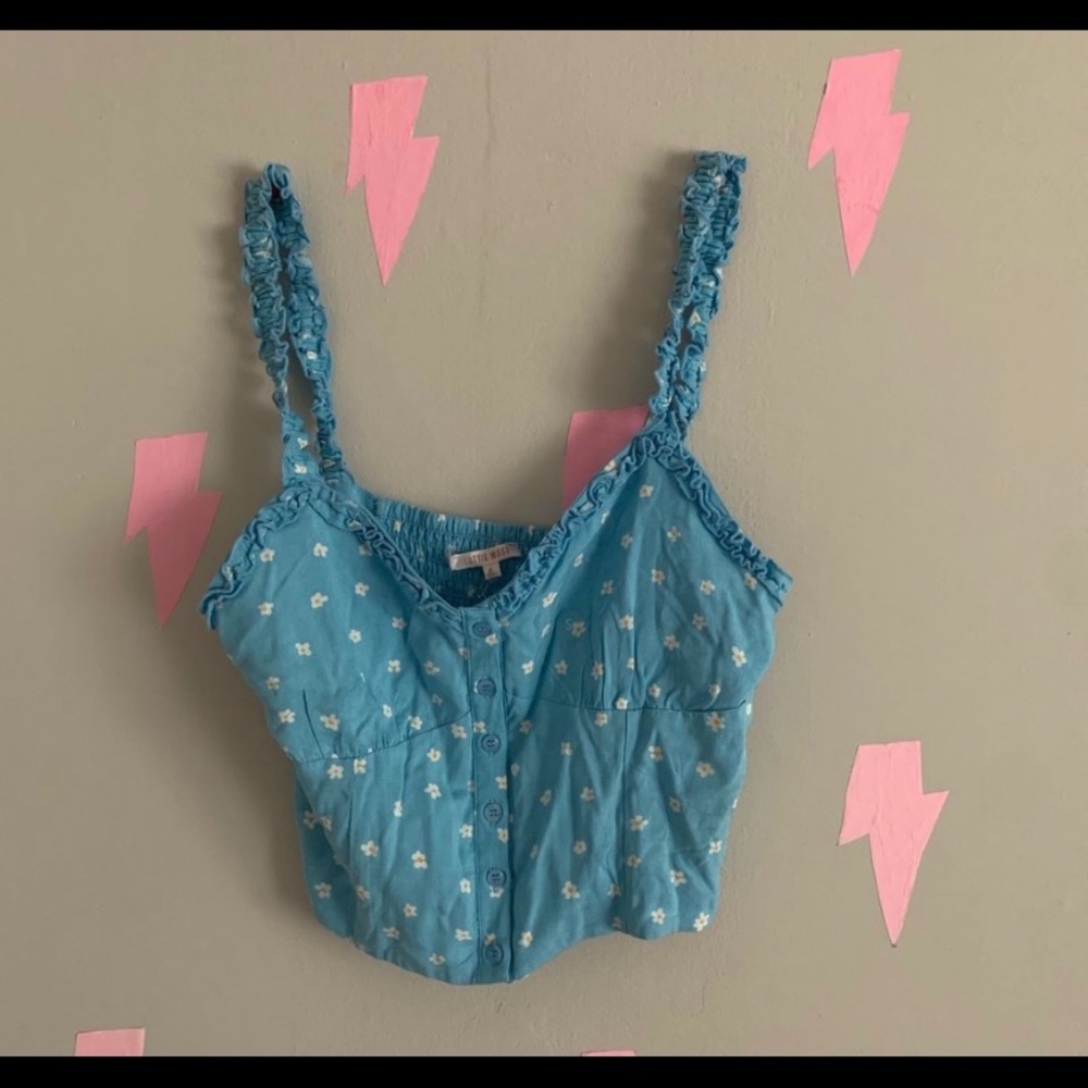 blue crop top